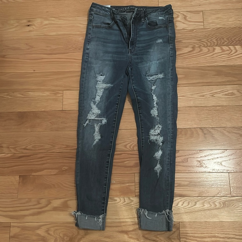 American eagle skinny ripped jeans